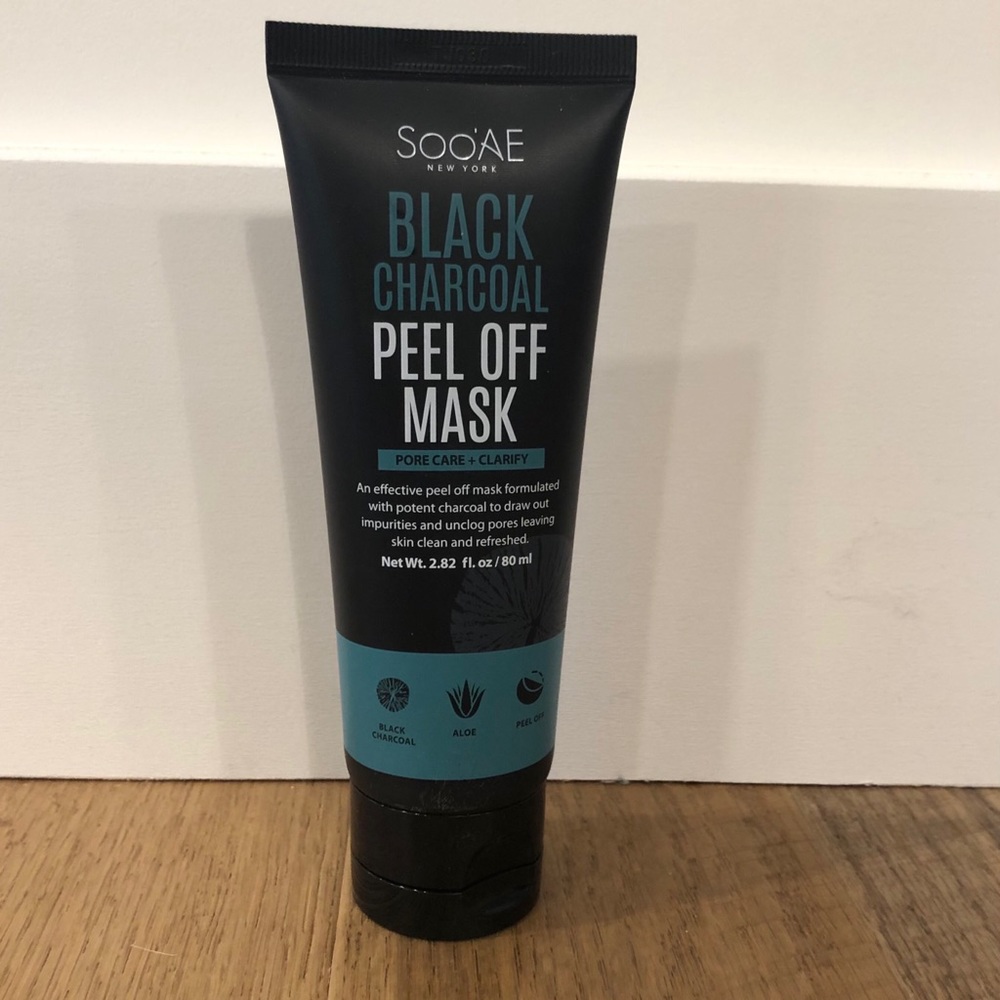 Black charcoal face mask